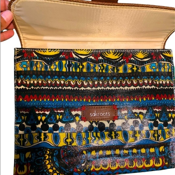 Sakroots‎ Artist Circle Boho IPad Case NWOT - Picture 3 of 5